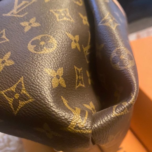 LV Monogram Artsy (New Design) - Picture 6 of 10
